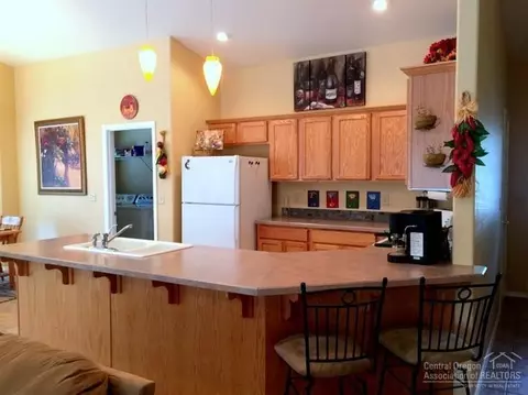55739 Swan Rd, Bend, OR 97707 photo 5