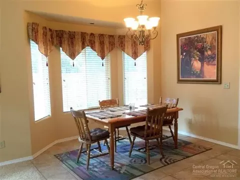55739 Swan Rd, Bend, OR 97707 photo 7