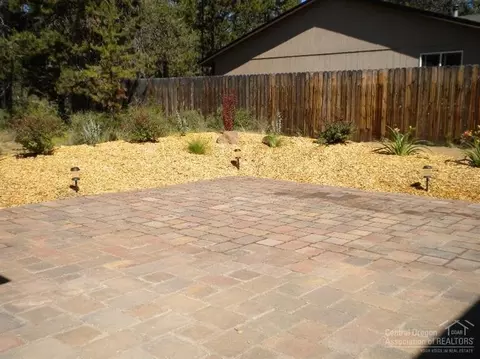 55739 Swan Rd, Bend, OR 97707 photo 20