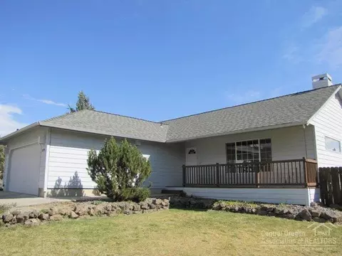 20795 Arago Cir, Bend, OR 97701 photo 1
