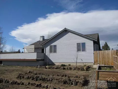 20795 Arago Cir, Bend, OR 97701 photo 19