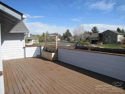 20795 Arago Cir, Bend, OR 97701 photo 16