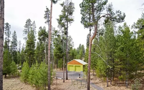 15180 Yellow Pine Loop, Bend, OR 97707 photo 14