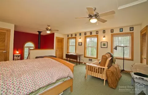 15180 Yellow Pine Loop, Bend, OR 97707 photo 10