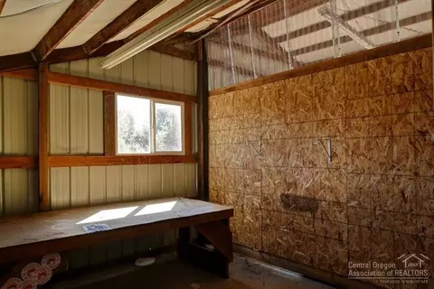19227 Shoshone Rd, Bend, OR 97702 photo 11