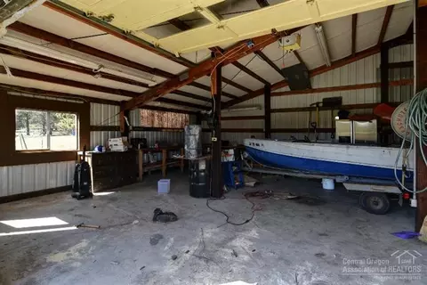 19227 Shoshone Rd, Bend, OR 97702 photo 9