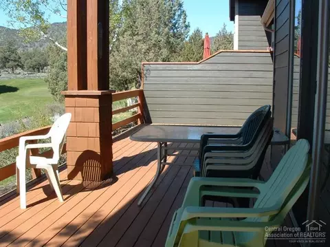 8564 Forest Ridge Loop, Redmond, OR 97756 photo 18