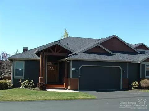 8564 Forest Ridge Loop, Redmond, OR 97756 photo 1