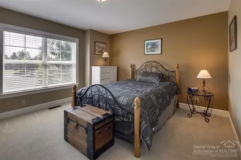 21030 Keller Ct, Bend, OR 97702 photo 16