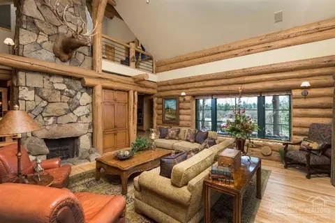 56175 School House, Bend, OR 97707 photo 4