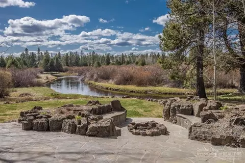56175 School House, Bend, OR 97707 photo 20