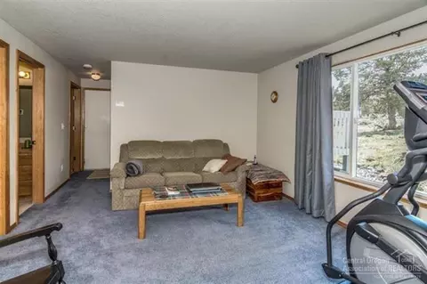 65174 76th St, Bend, OR 97701 photo 14