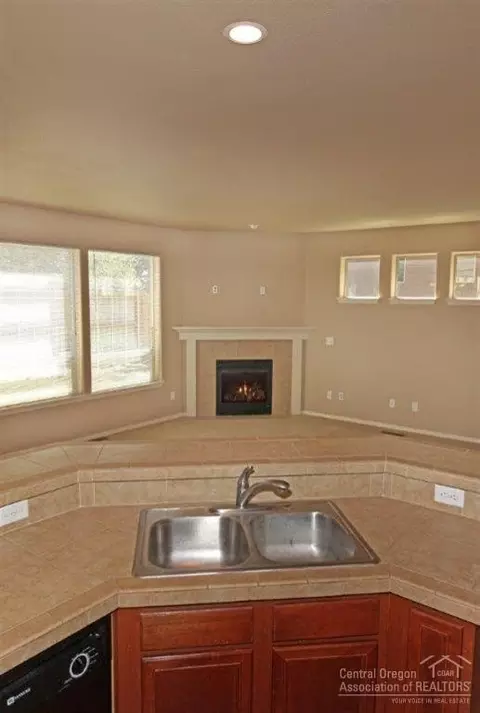62012 Quail Run Pl, Bend, OR 97701 photo 8