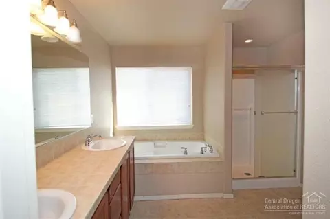 62012 Quail Run Pl, Bend, OR 97701 photo 16