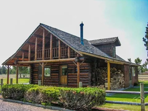 52687 Day Rd, La Pine, OR 97739 photo 12