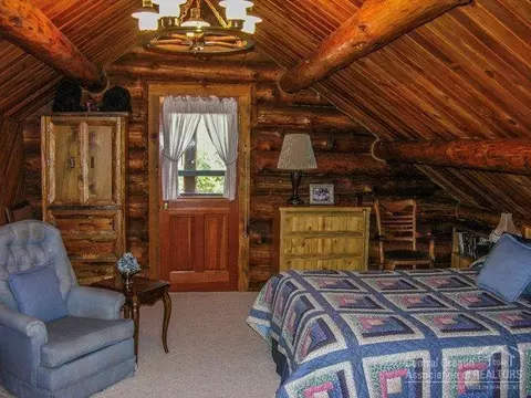 52687 Day Rd, La Pine, OR 97739 photo 6