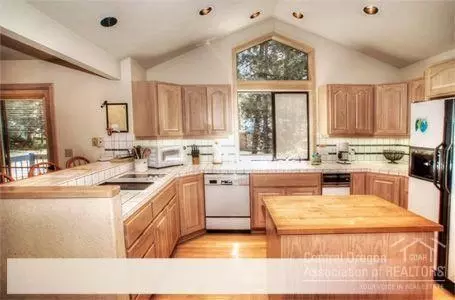 17683 Broken Top Ln, Sunriver, OR 97707 photo 12