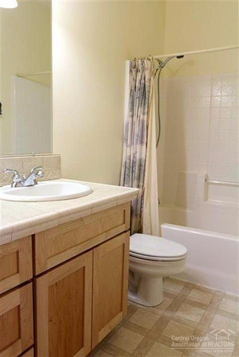 25486 Deer Ln, Bend, OR 97701 photo 12