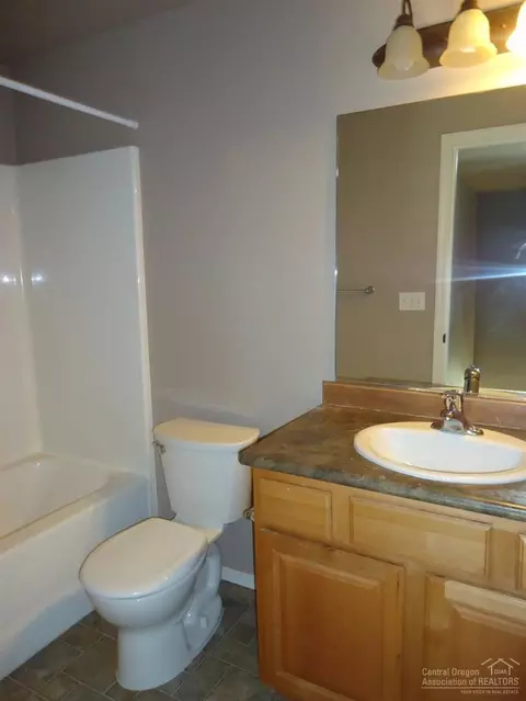 16481 Riley Dr, La Pine, OR 97739 photo 17