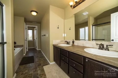 61127 Cone Flower St, Bend, OR 97702 photo 12