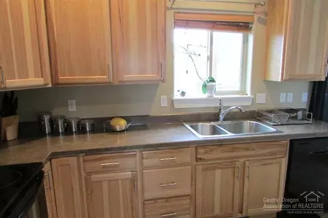 21328 Oconnor, Bend, OR 97701 photo 8