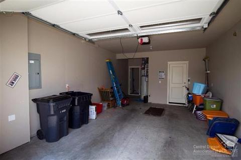 60255 Addie Triplett Loop, Bend, OR 97702 photo 22
