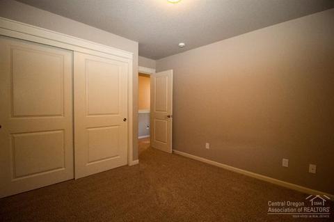 60255 Addie Triplett Loop, Bend, OR 97702 photo 13