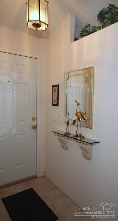 2464 NE Iris Way, Bend, OR 97701 photo 4
