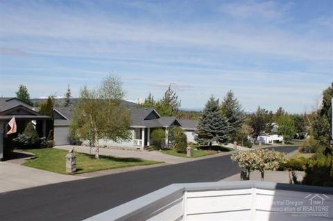 2464 NE Iris Way, Bend, OR 97701 photo 17