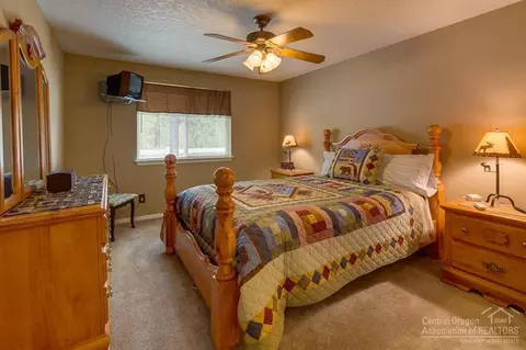 52568 Drafter Rd, La Pine, OR 97739 photo 10