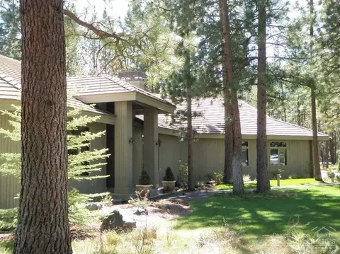 60005 River Bluff Trl, Bend, OR 97702 photo 3