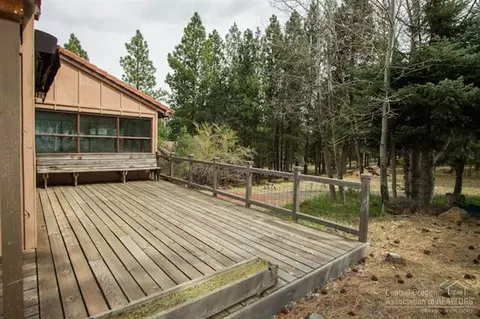 14432 Crossroads Loop, Sisters, OR 97759 photo 3