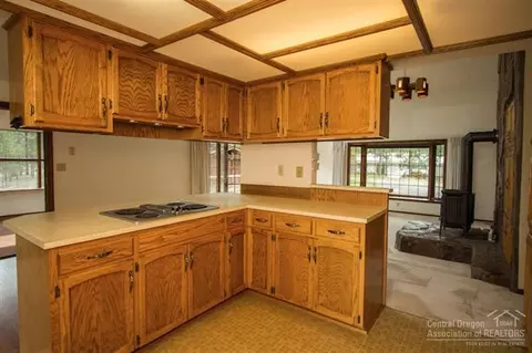 14432 Crossroads Loop, Sisters, OR 97759 photo 11