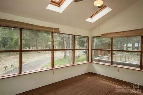 14432 Crossroads Loop, Sisters, OR 97759 photo 14