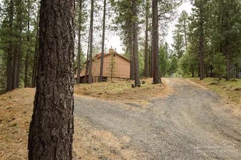 14432 Crossroads Loop, Sisters, OR 97759 photo 24