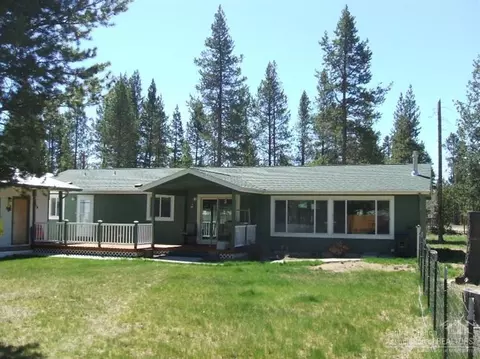 52724 Elm Dr, La Pine, OR 97739 photo 2