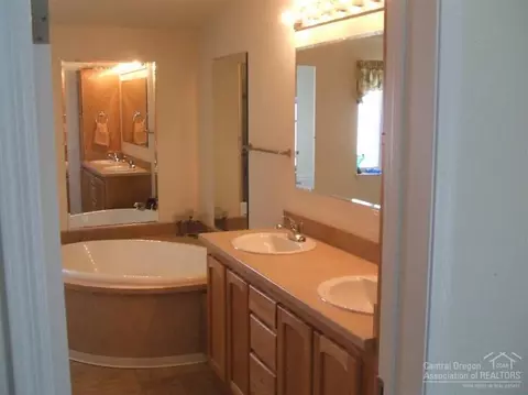 52724 Elm Dr, La Pine, OR 97739 photo 18