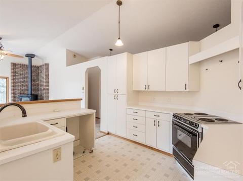 64340 Crosswinds Rd, Bend, OR 97701 photo 6