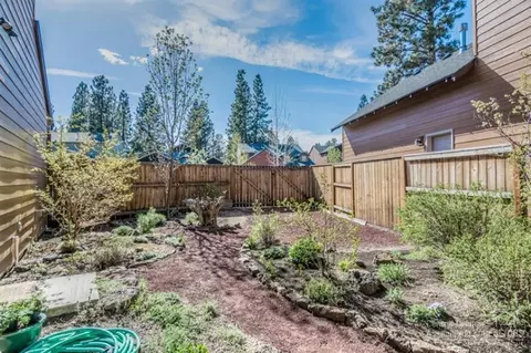 61114 Halley St, Bend, OR 97702 photo 15