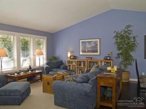 1325 NE Williamson Blvd, Bend, OR 97701 photo 2