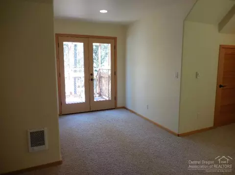 54871 E Jack Pine Rd, Bend, OR 97707 photo 18
