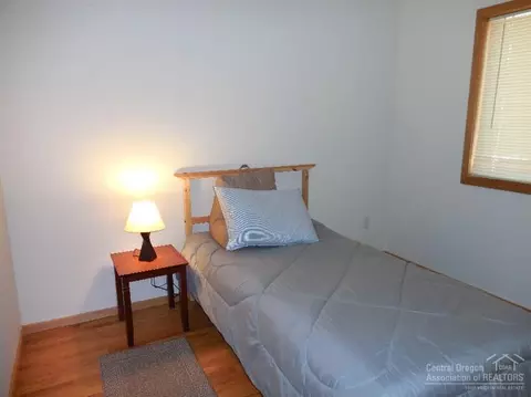54871 E Jack Pine Rd, Bend, OR 97707 photo 15