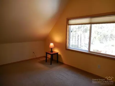 54871 E Jack Pine Rd, Bend, OR 97707 photo 14