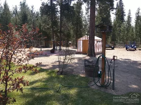 15019 Chipmunk Ln, La Pine, OR 97739 photo 16