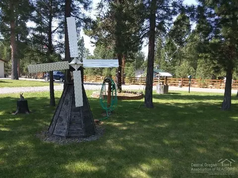 15019 Chipmunk Ln, La Pine, OR 97739 photo 7