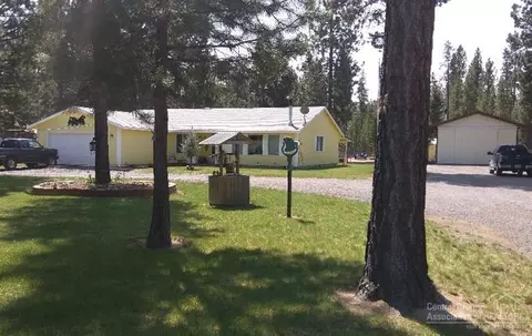 15019 Chipmunk Ln, La Pine, OR 97739 photo 2