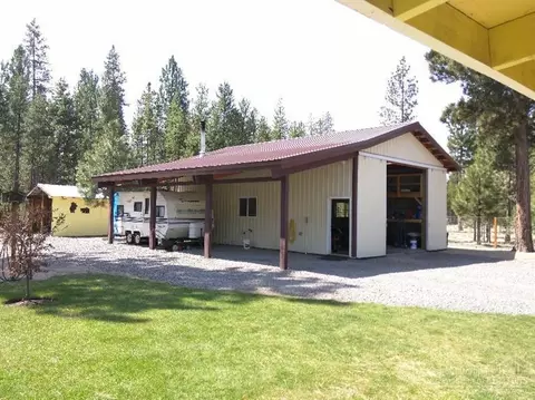 15019 Chipmunk Ln, La Pine, OR 97739 photo 9