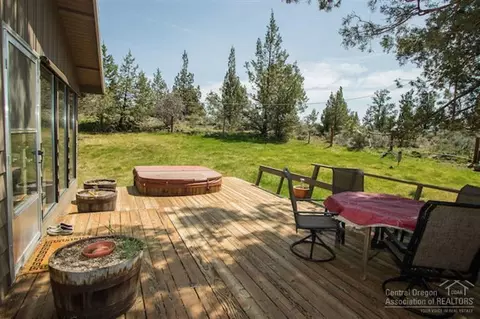 23220 Highway 20, Bend, OR 97701 photo 15