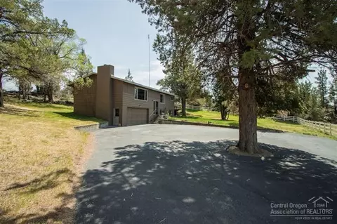 23220 Highway 20, Bend, OR 97701 photo 4