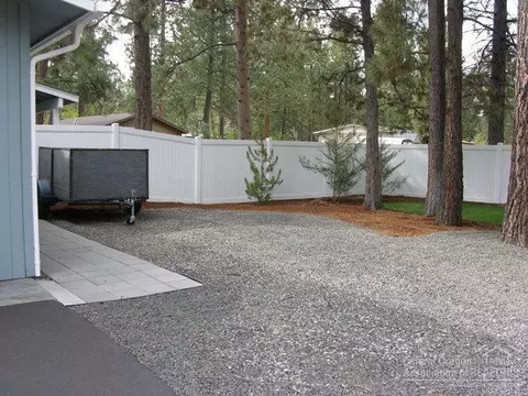 61015 Springcrest Dr, Bend, OR 97702 photo 23